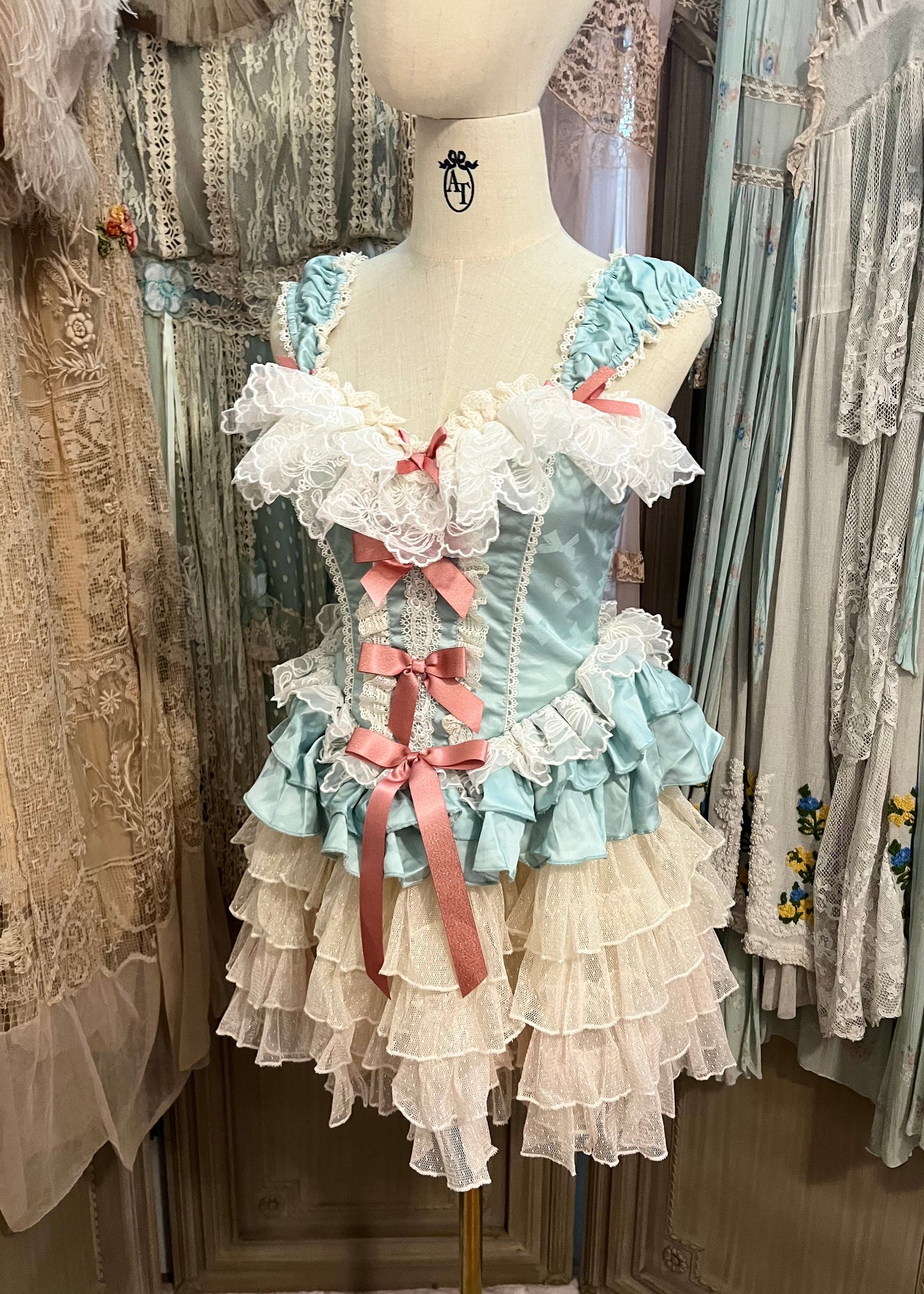 Royal icing dress