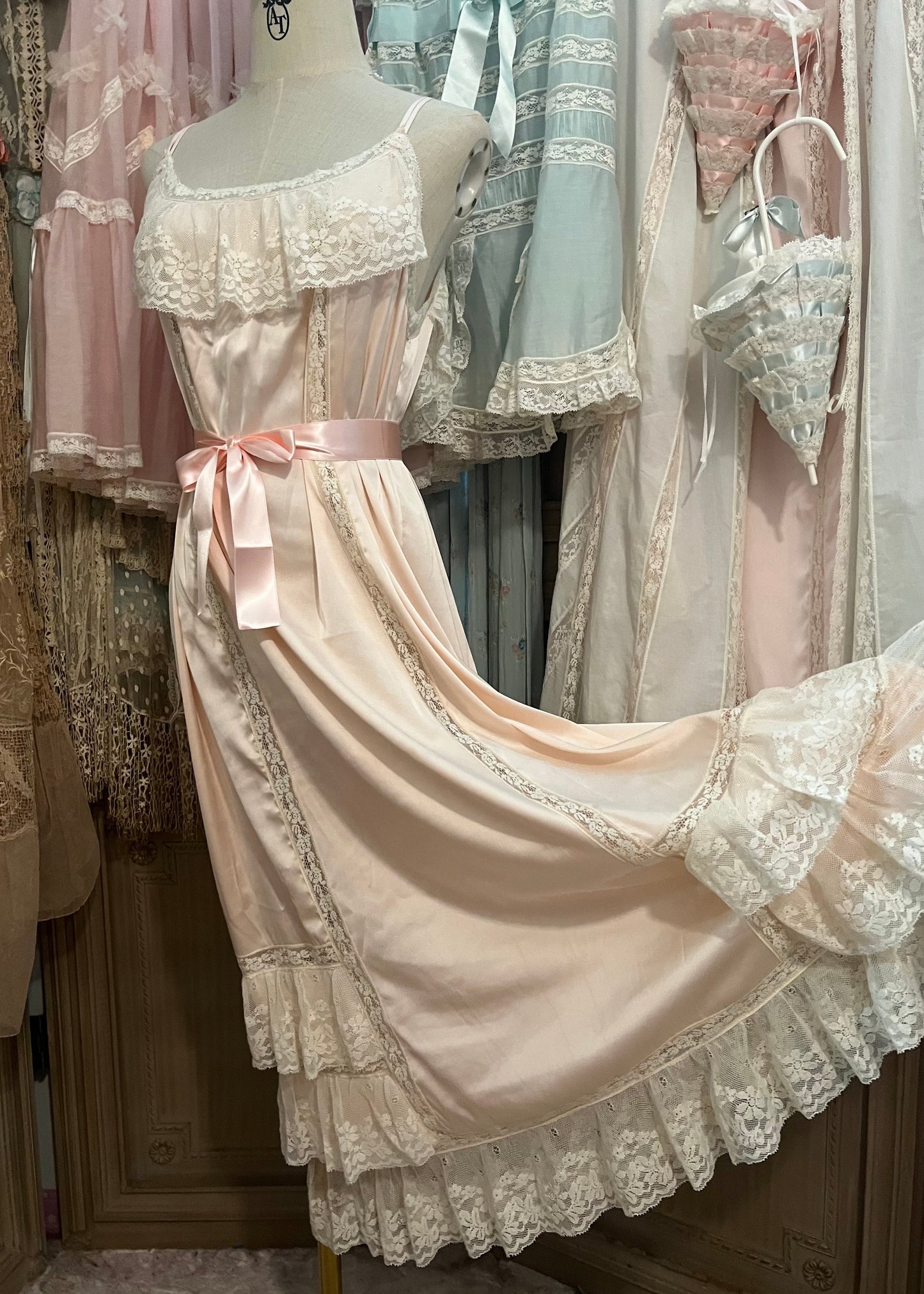 Antique soirée jacket / slip dress set