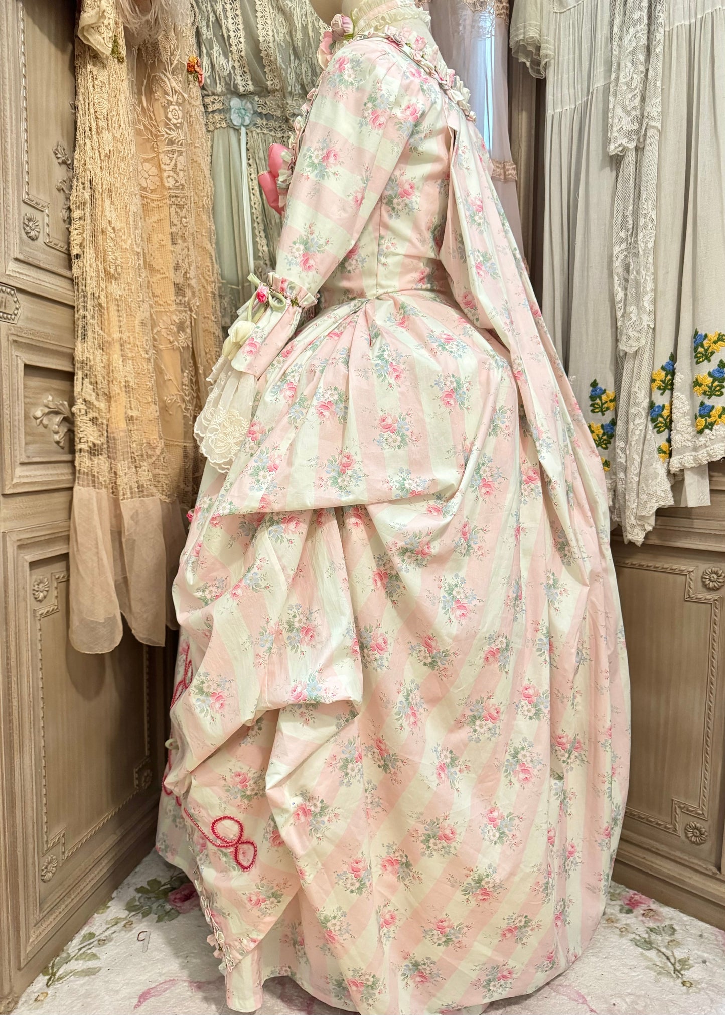 Fête Galantes Gown 🎀