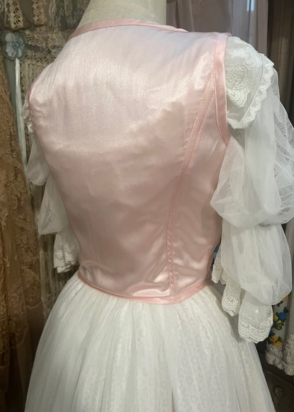 Porcelain corset