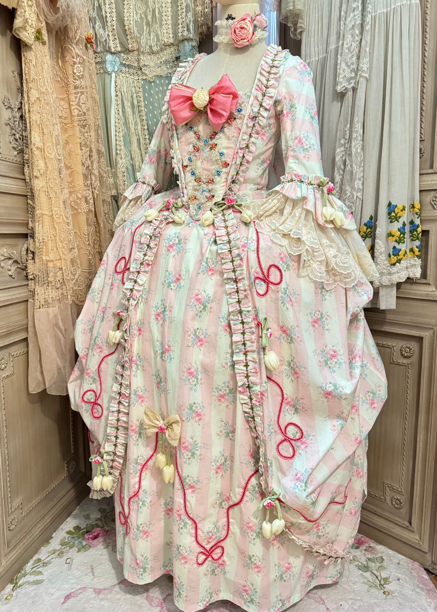 Fête Galantes Gown 🎀