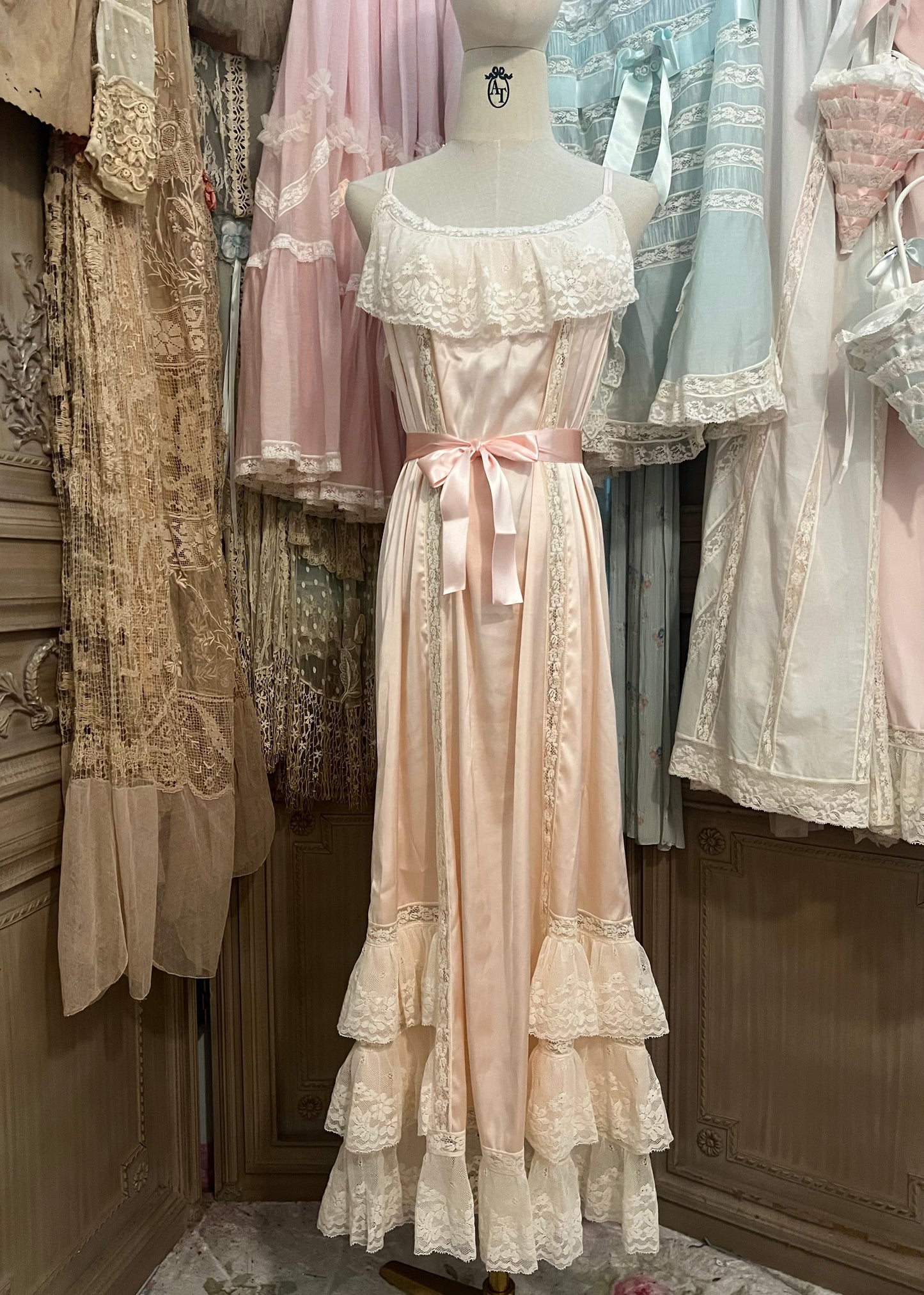 Antique soirée jacket / slip dress set