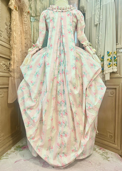 Fête Galantes Gown 🎀