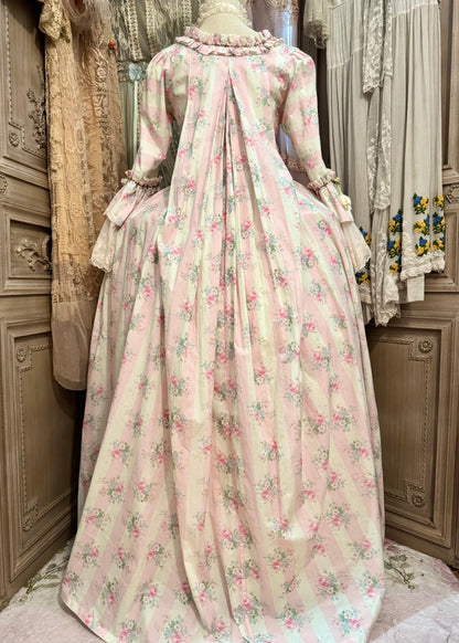 Fête Galantes Gown 🎀