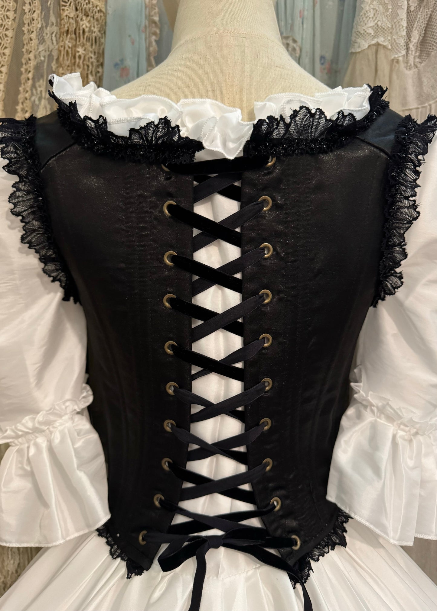 Châtelaine corset