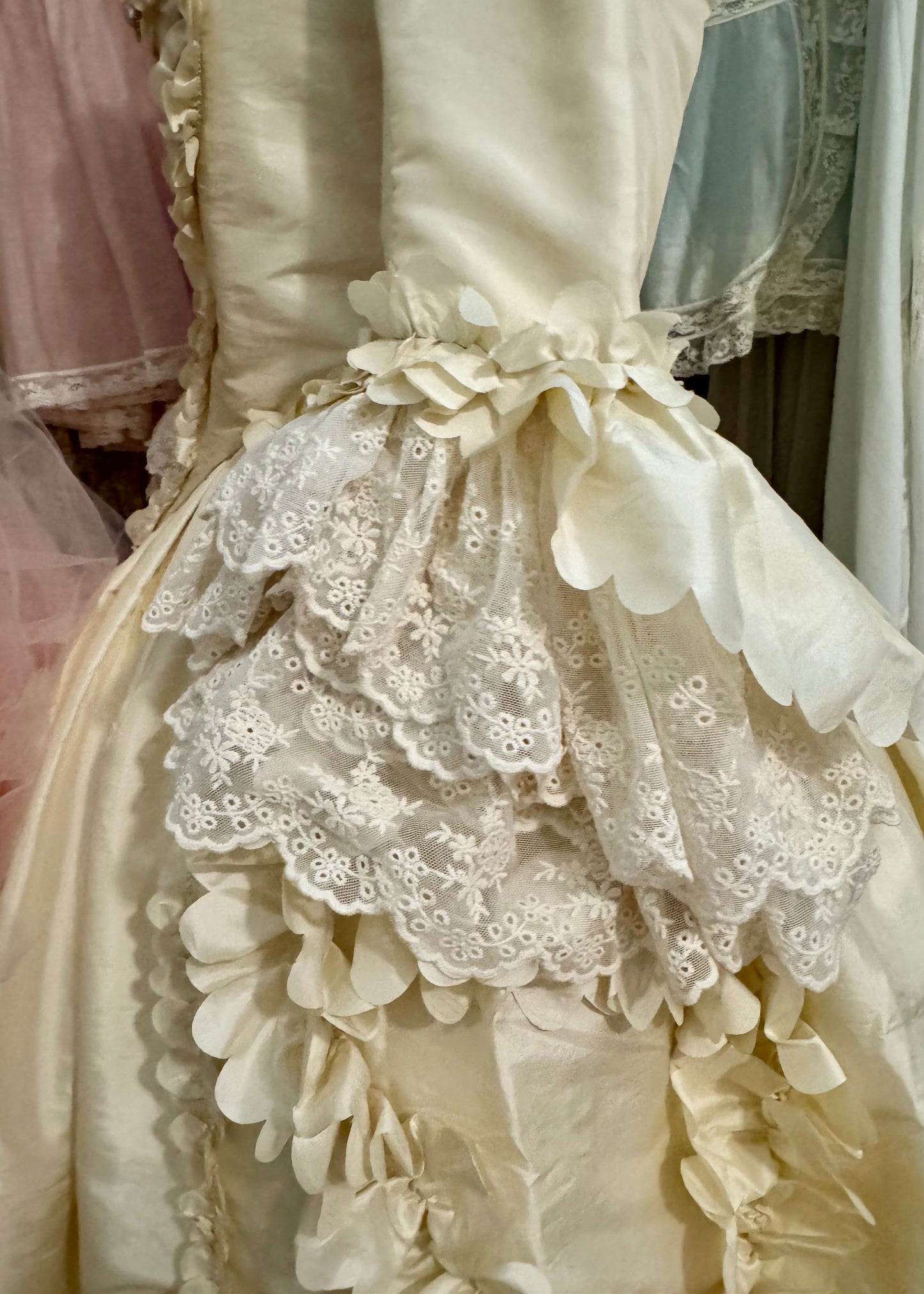 Let them eat cake gown 🎂🎀🦢