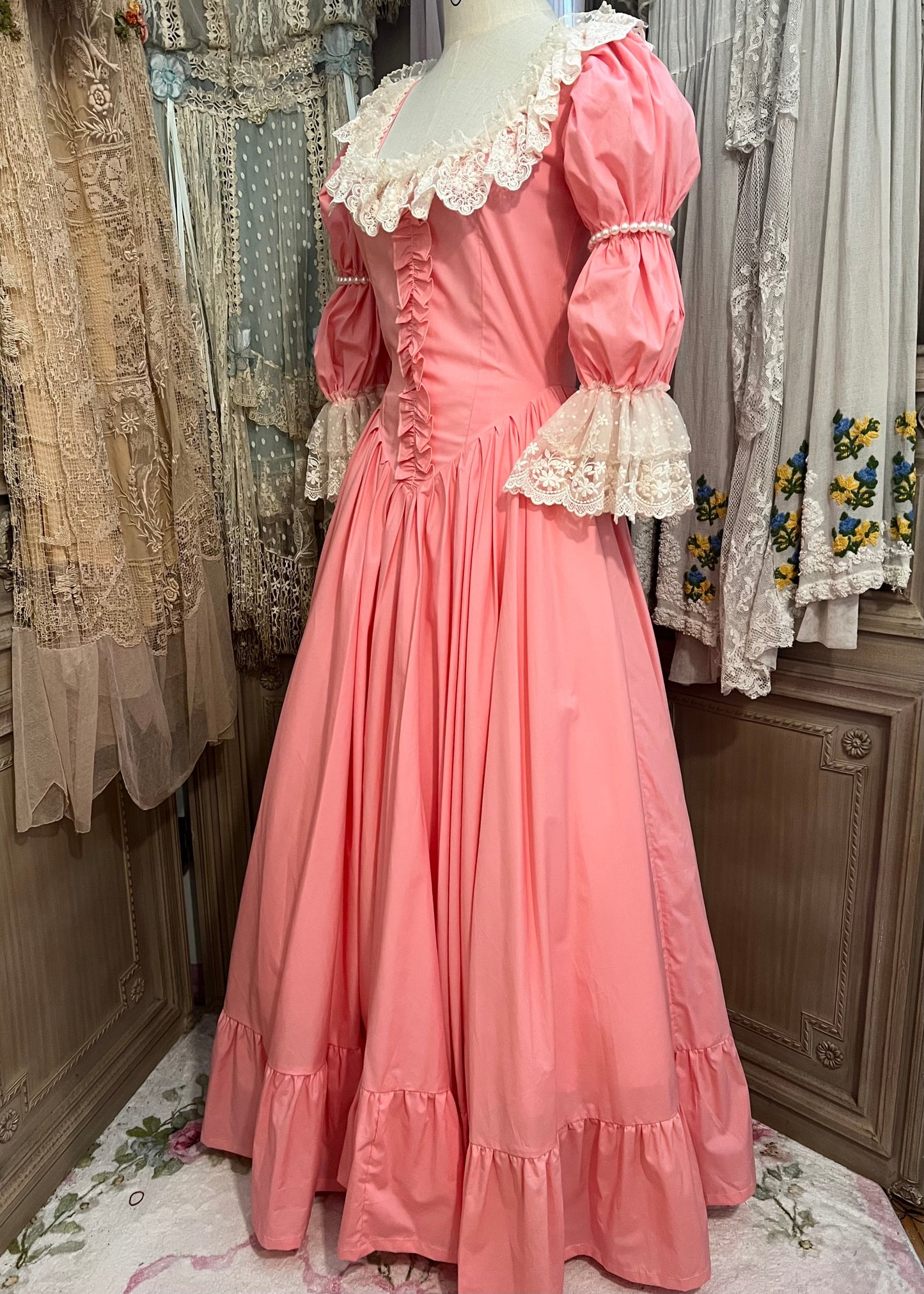 Comtesse du Barry Gown