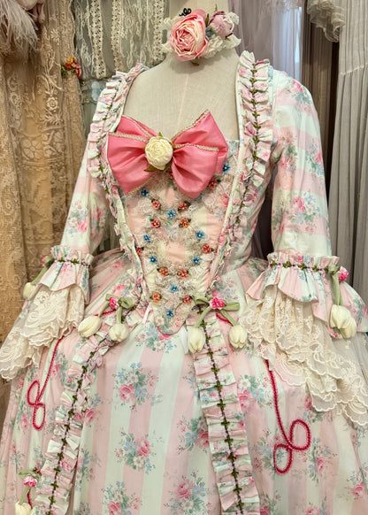 Fête Galantes Gown 🎀