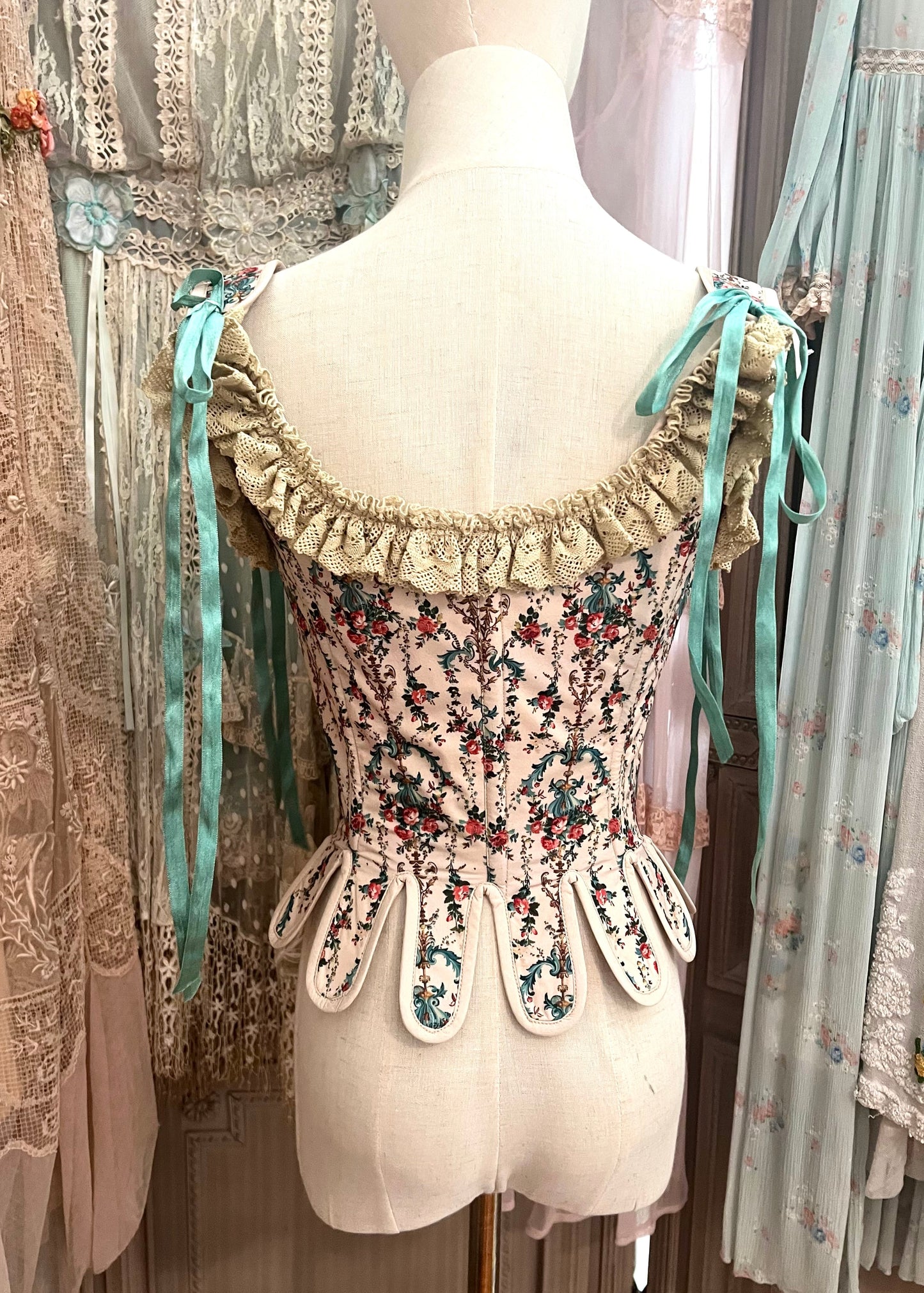 La Chambre de la Reine Corset
