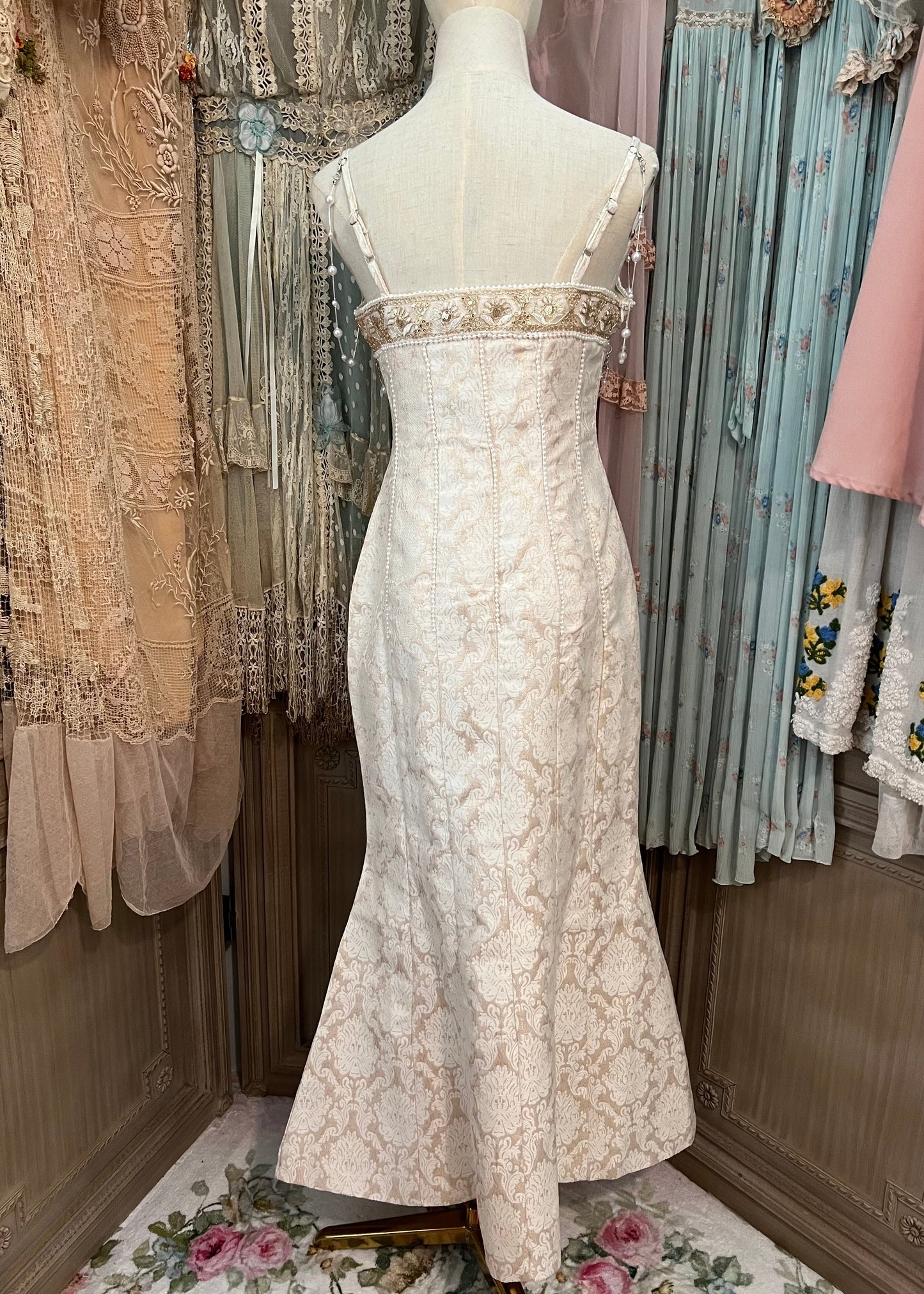 Baroque mermaid dress (simplified version)