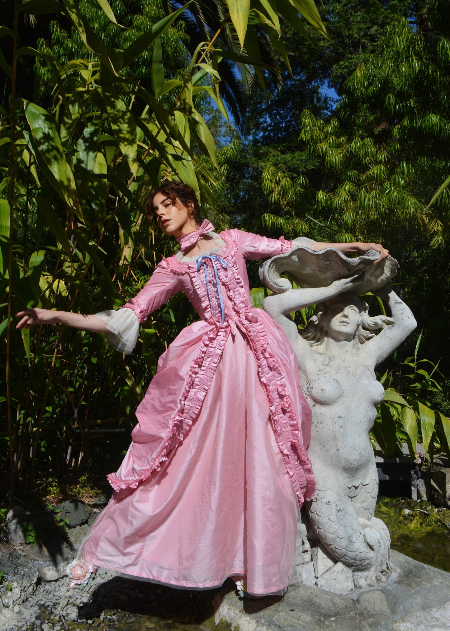 Antoinette à la mode gown