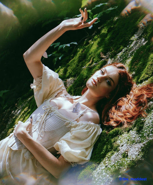 Elizabethan linen corset (stays)