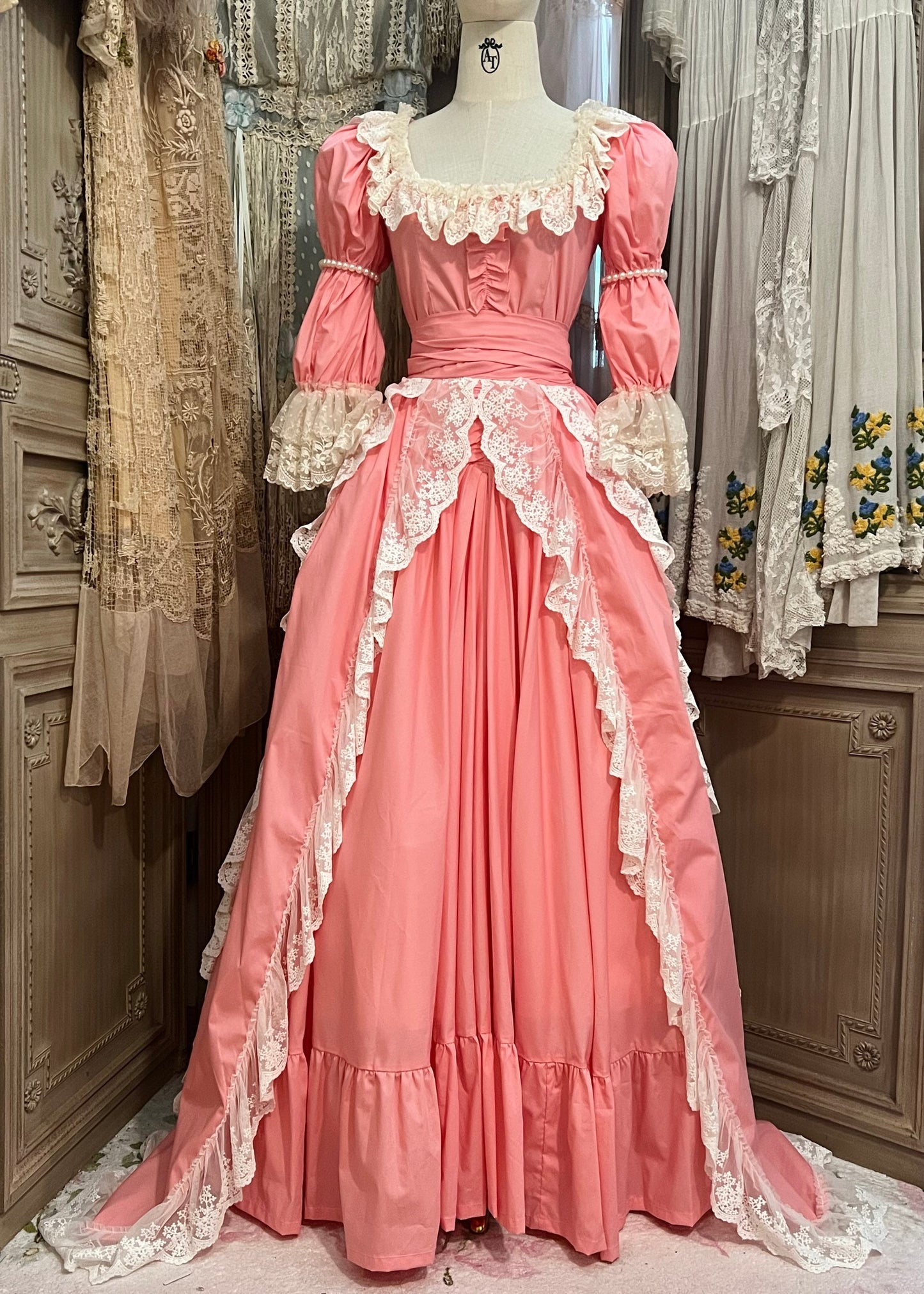 Comtesse du Barry Gown