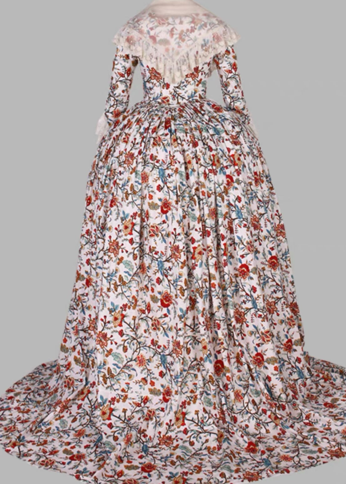 Elizabeth gown