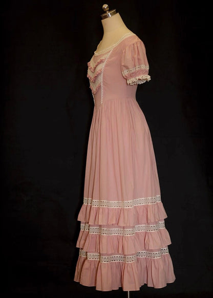 Edwardian lady dress