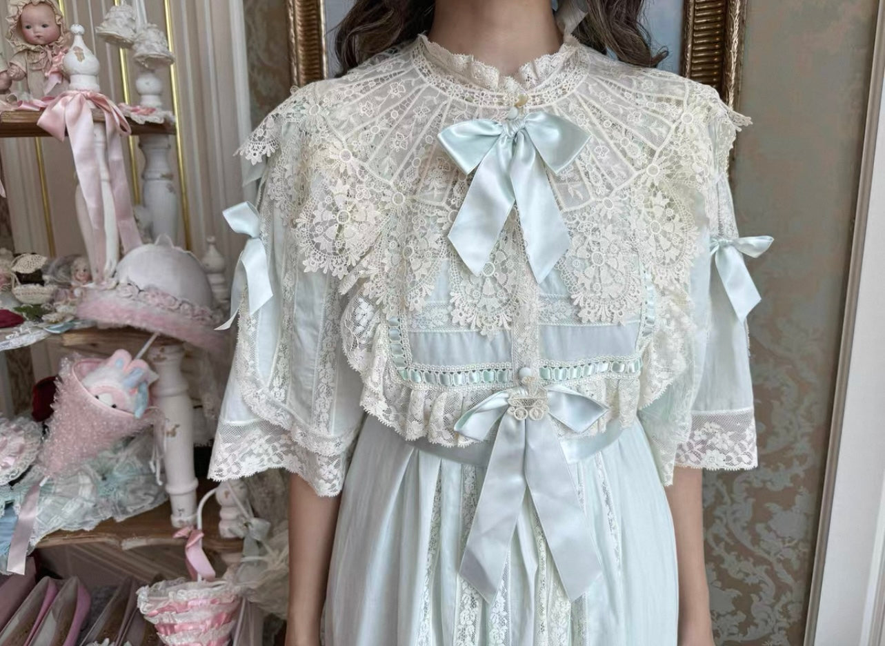 Antique soirée robe