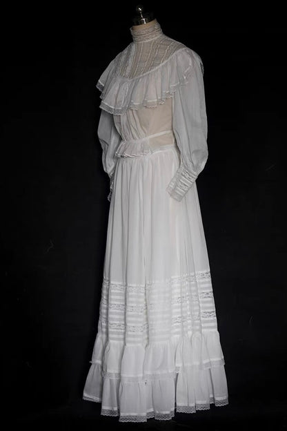 Lizzie ensemble