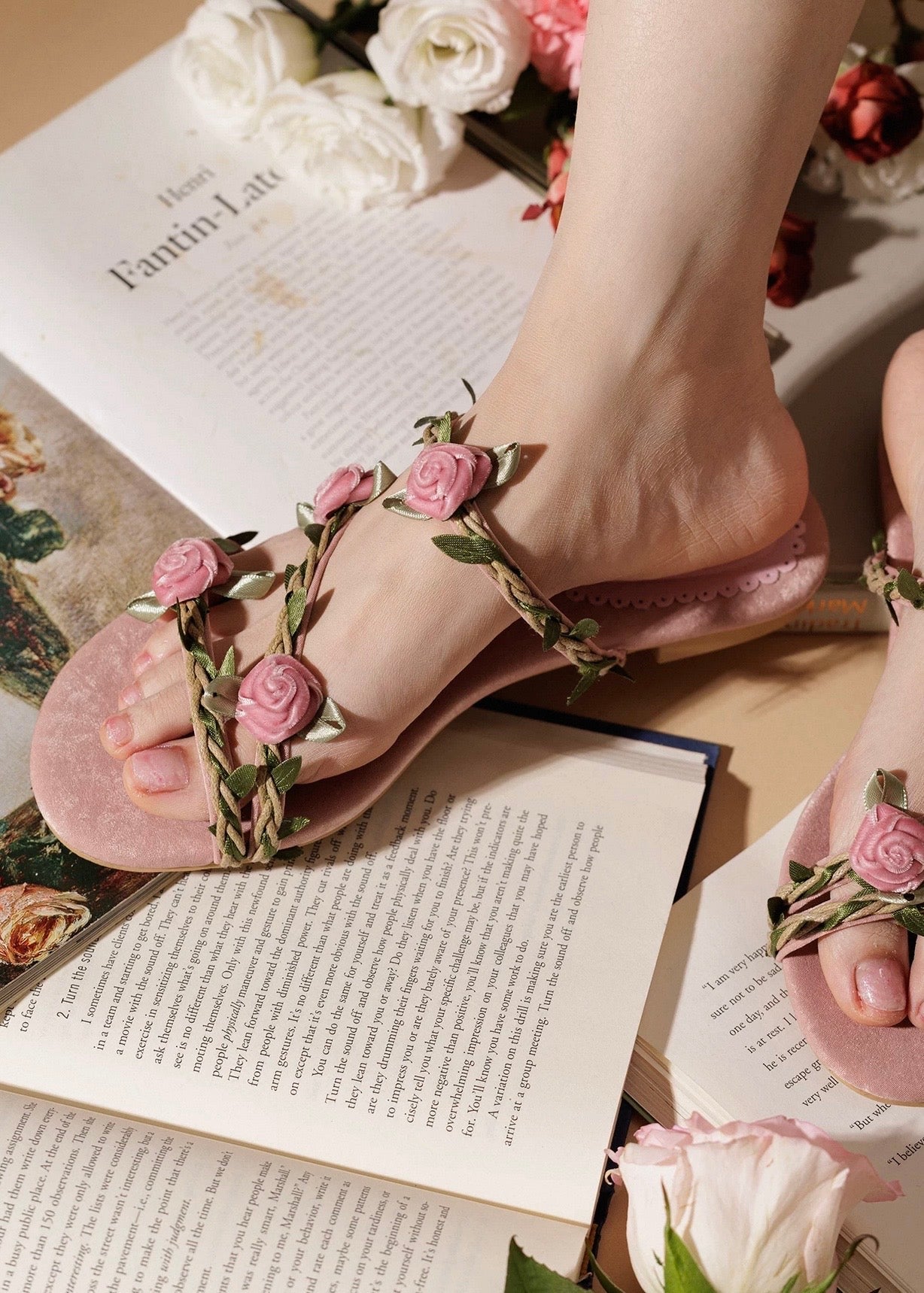 Vining roses sandals