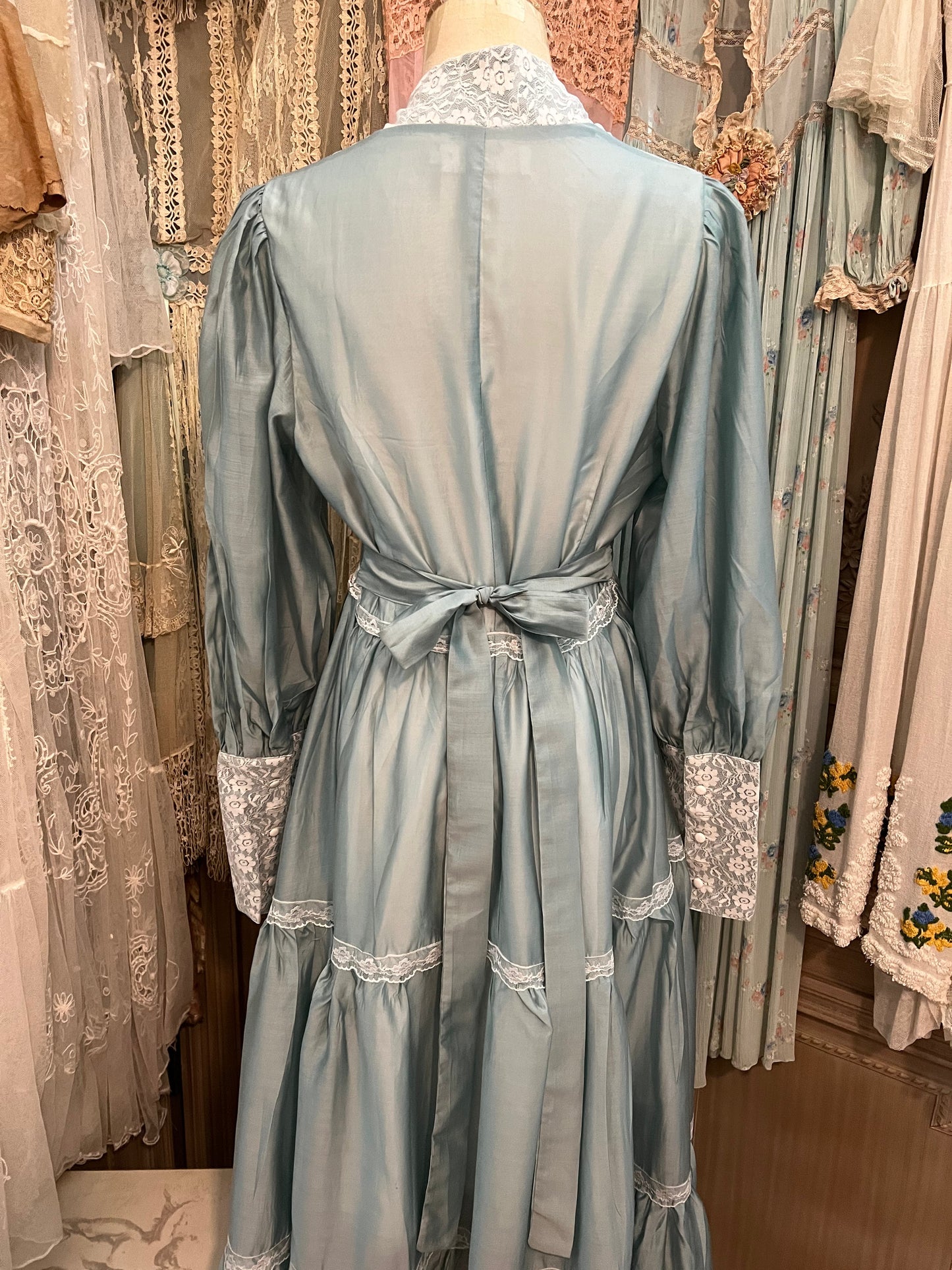 Blue pea dress