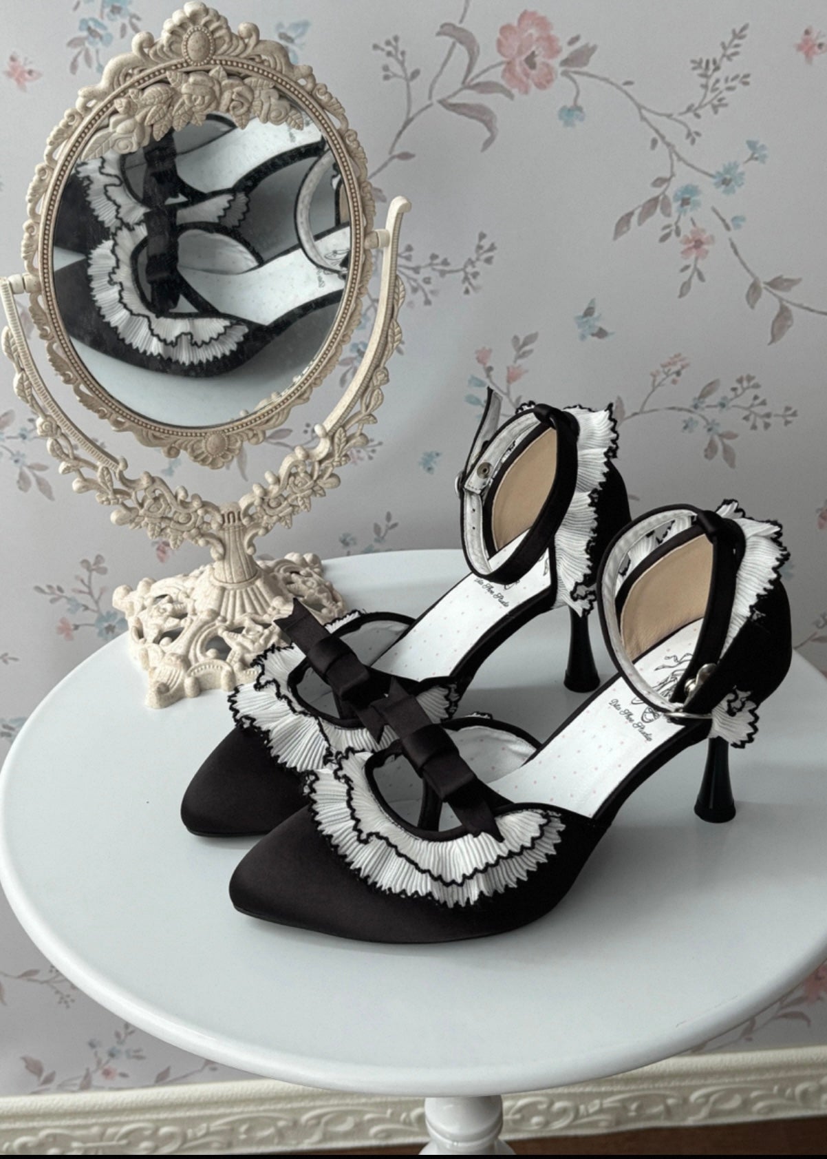 Pâtisserie heels
