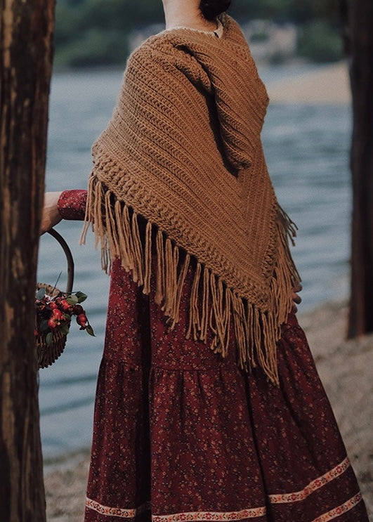 Cottage cape