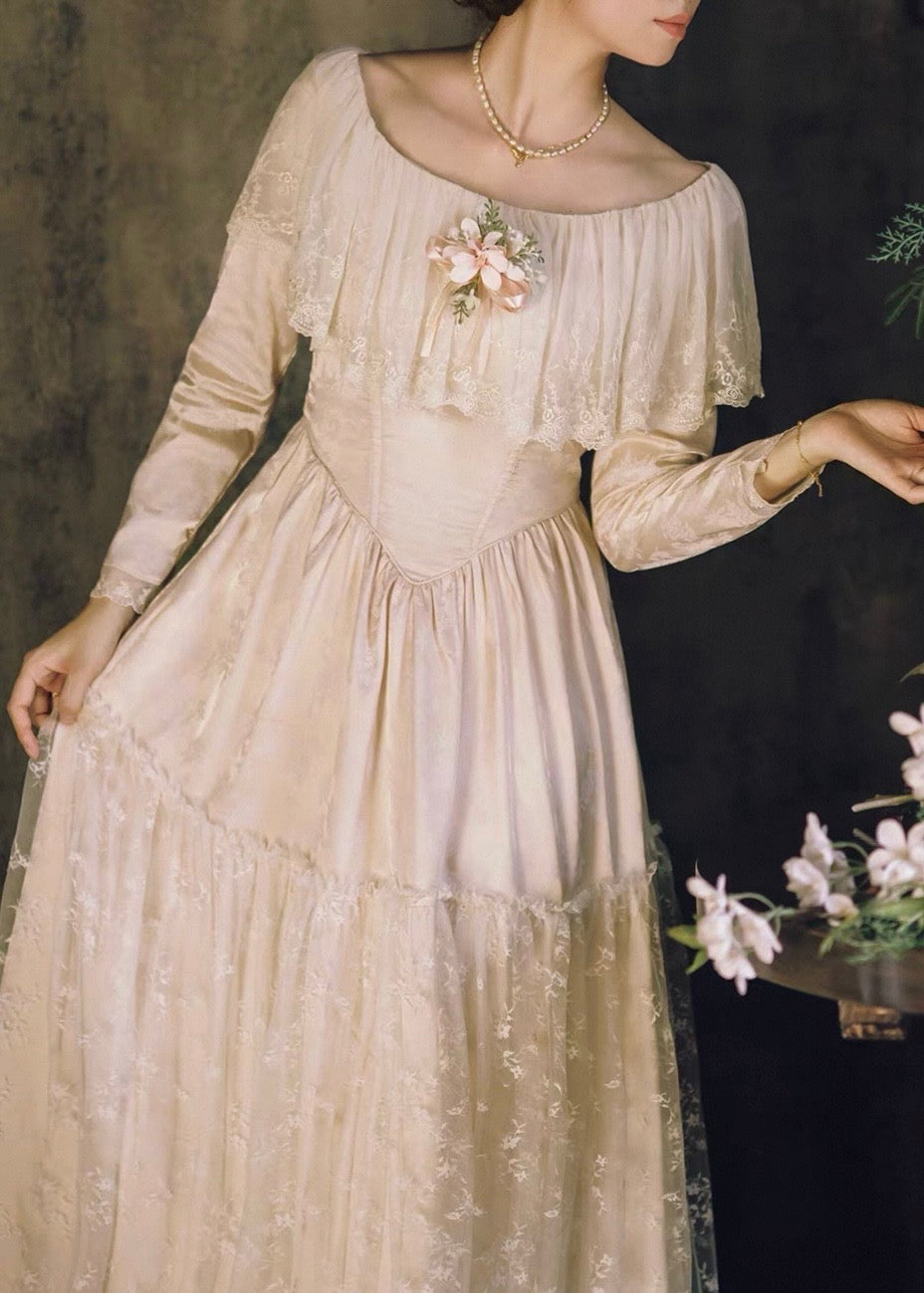 Moonlace dress