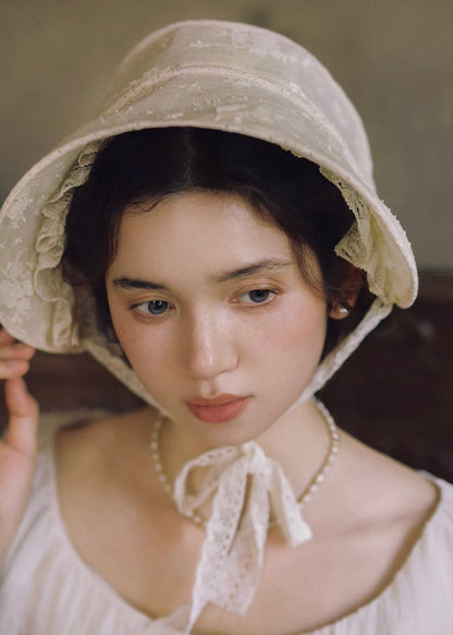 Luna veil bonnet
