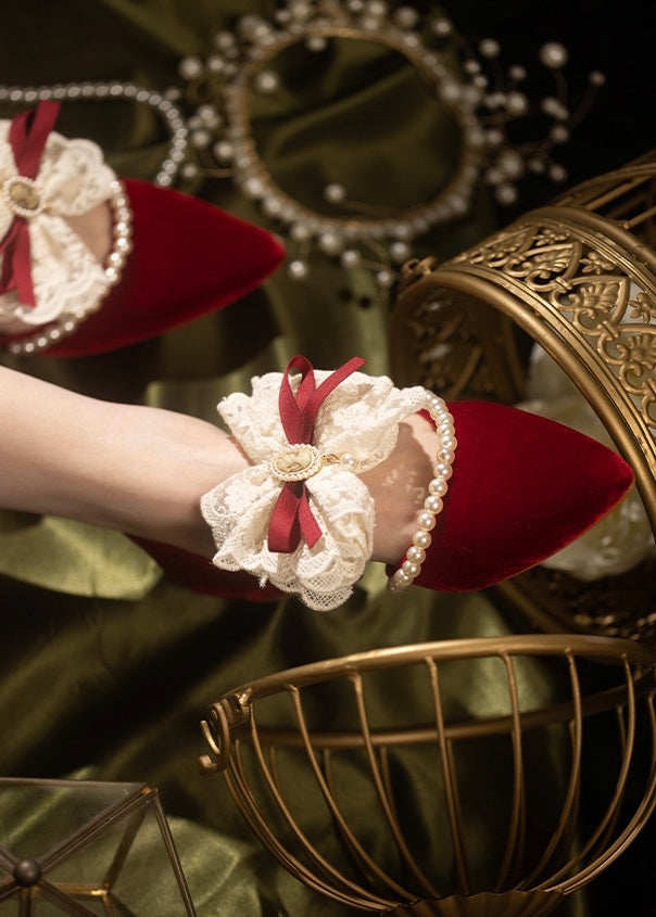 Baroque night shoes