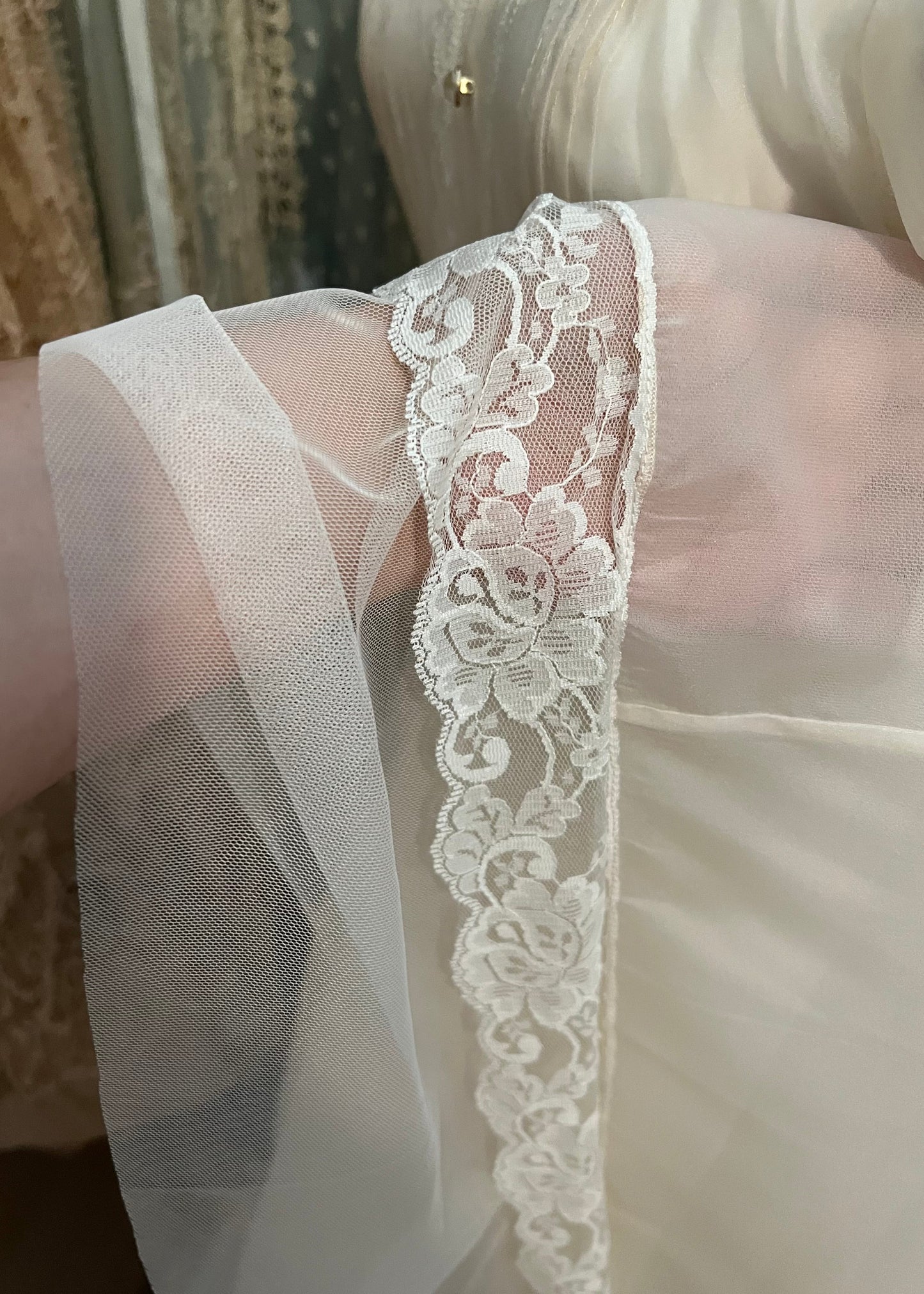 White jade dress