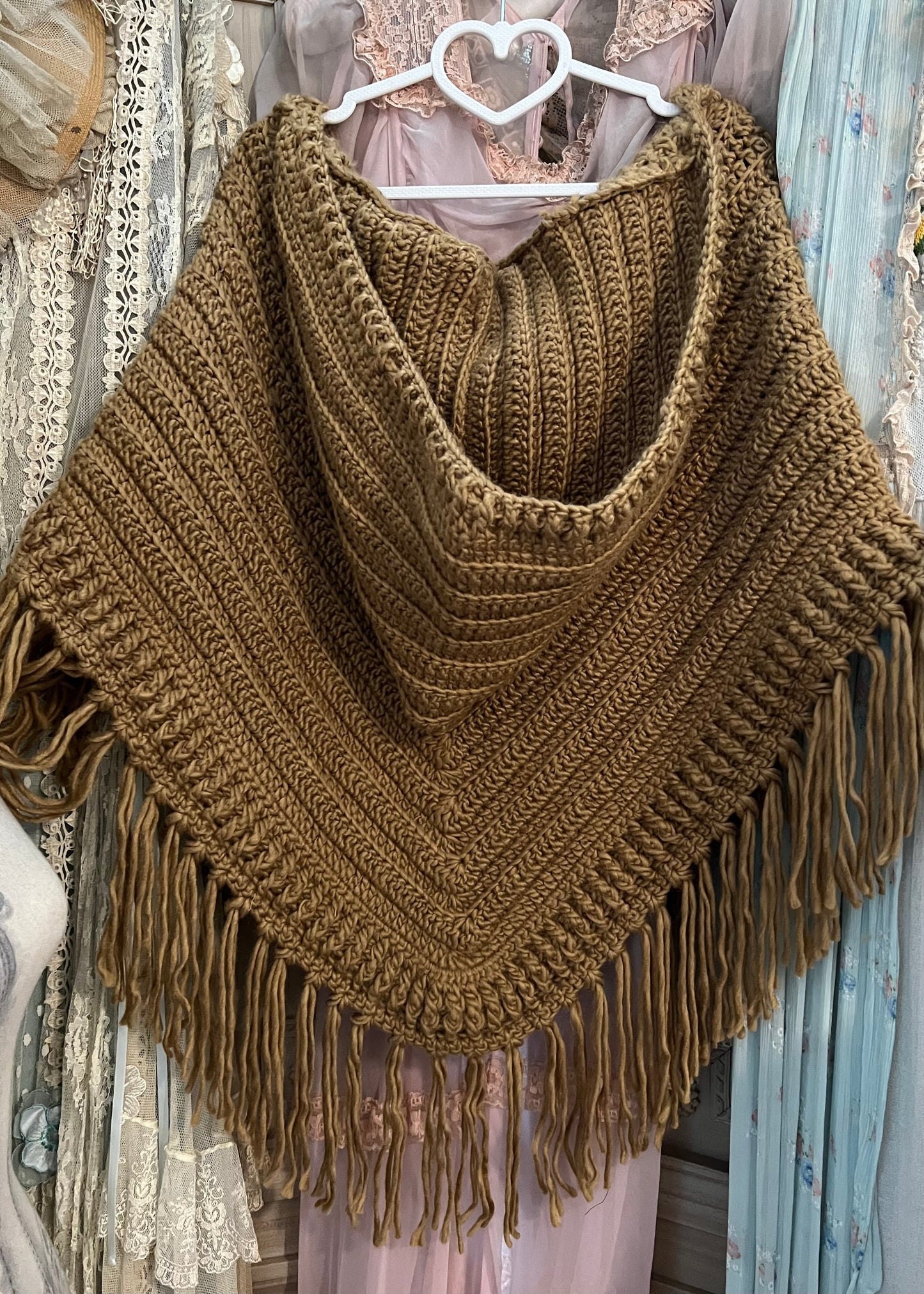 Cottage cape