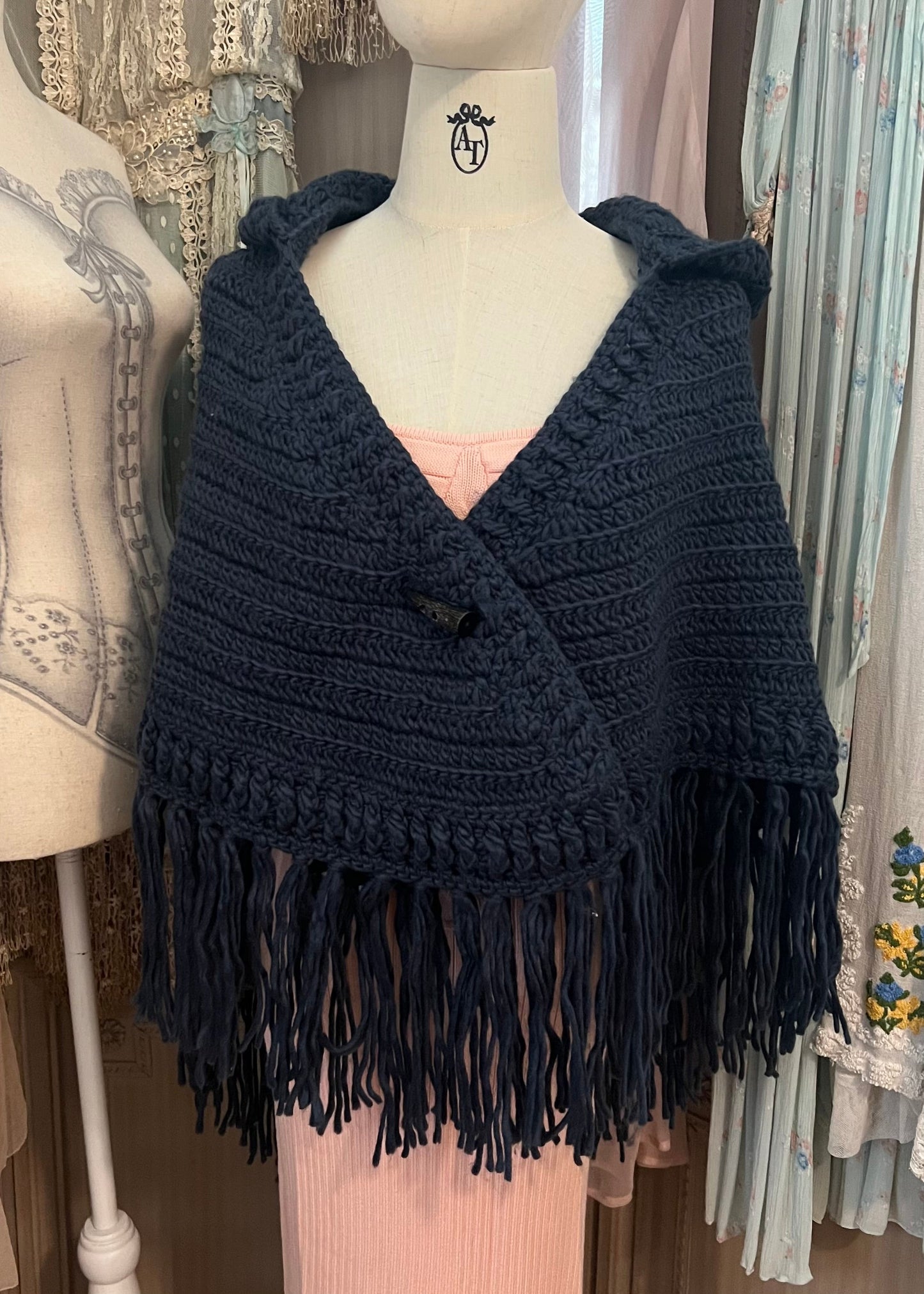 Cottage cape
