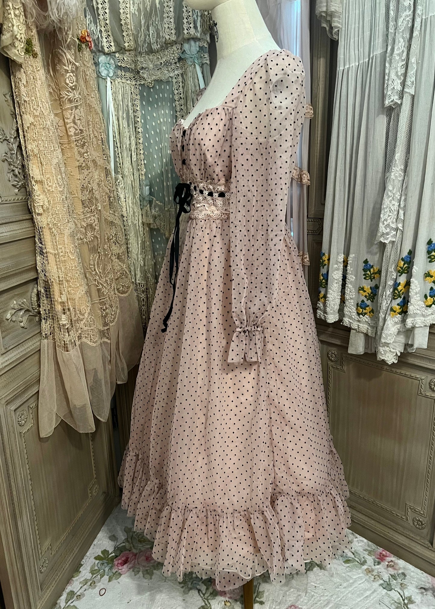 Avery dress