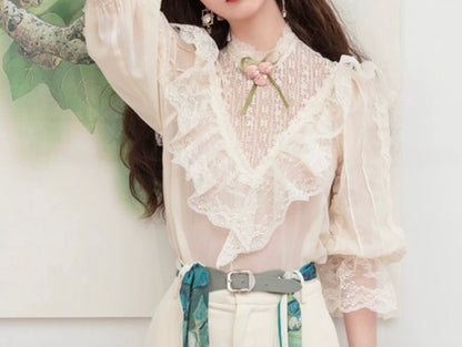 Victoria blouse