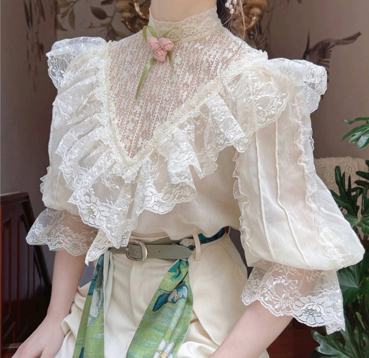 Victoria blouse