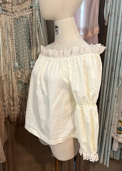 Madame Elisabeth Ensemble