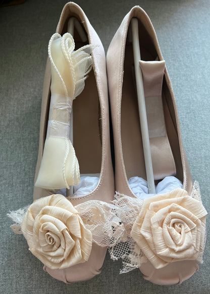 Sand rose shoes
