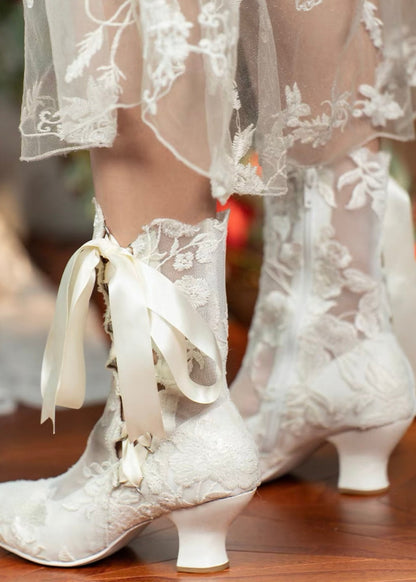 Lacey silhouette boots