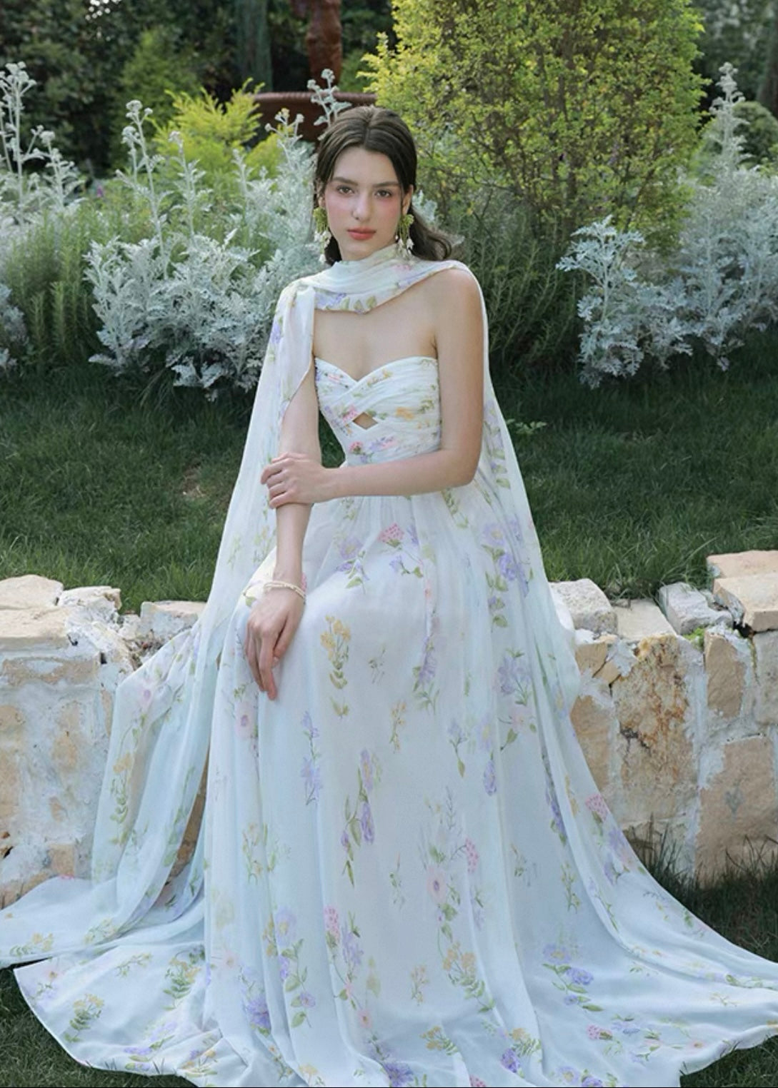 Queen Lurline dress