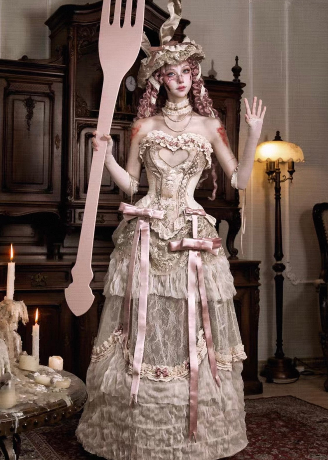 Tempting heart corset