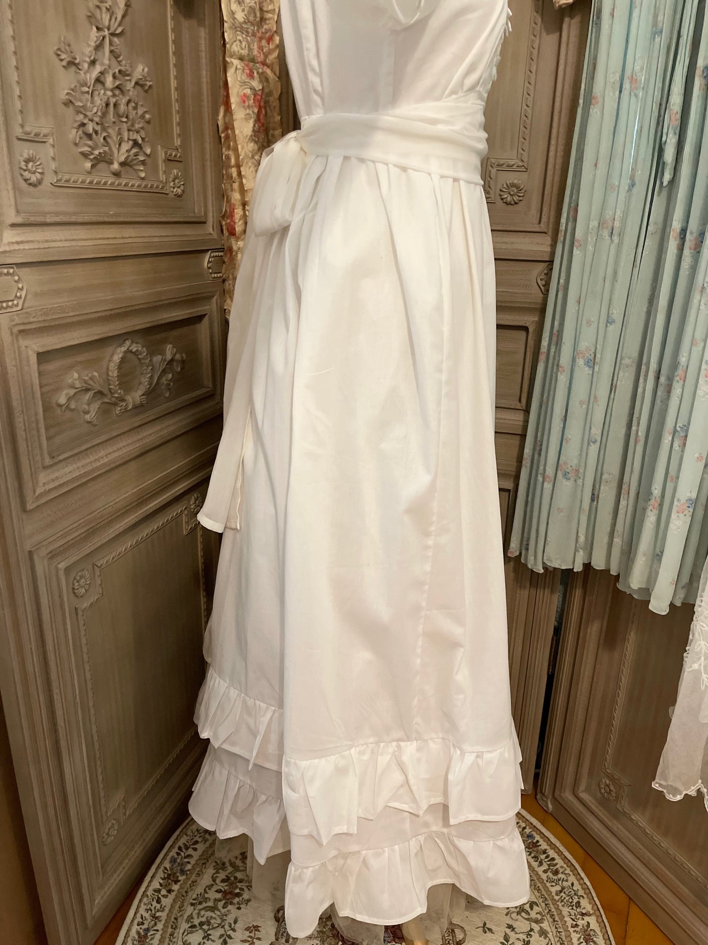 Lady with Parasol dress (custom orders)