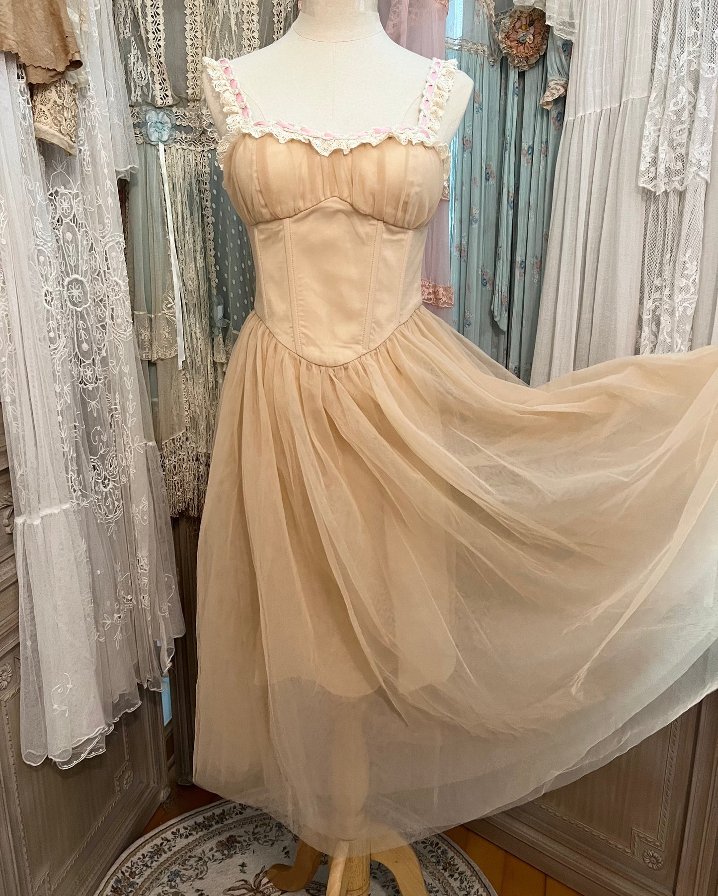 Windflower dress