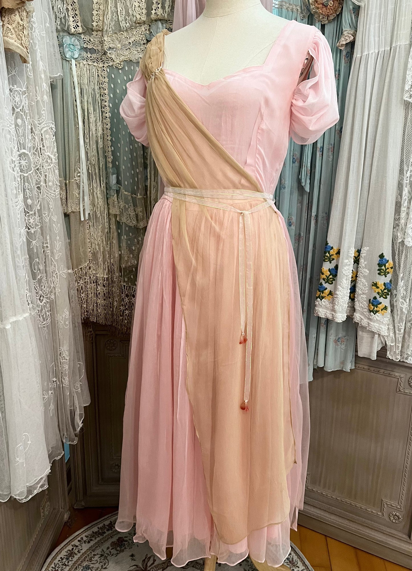 Lailah dress