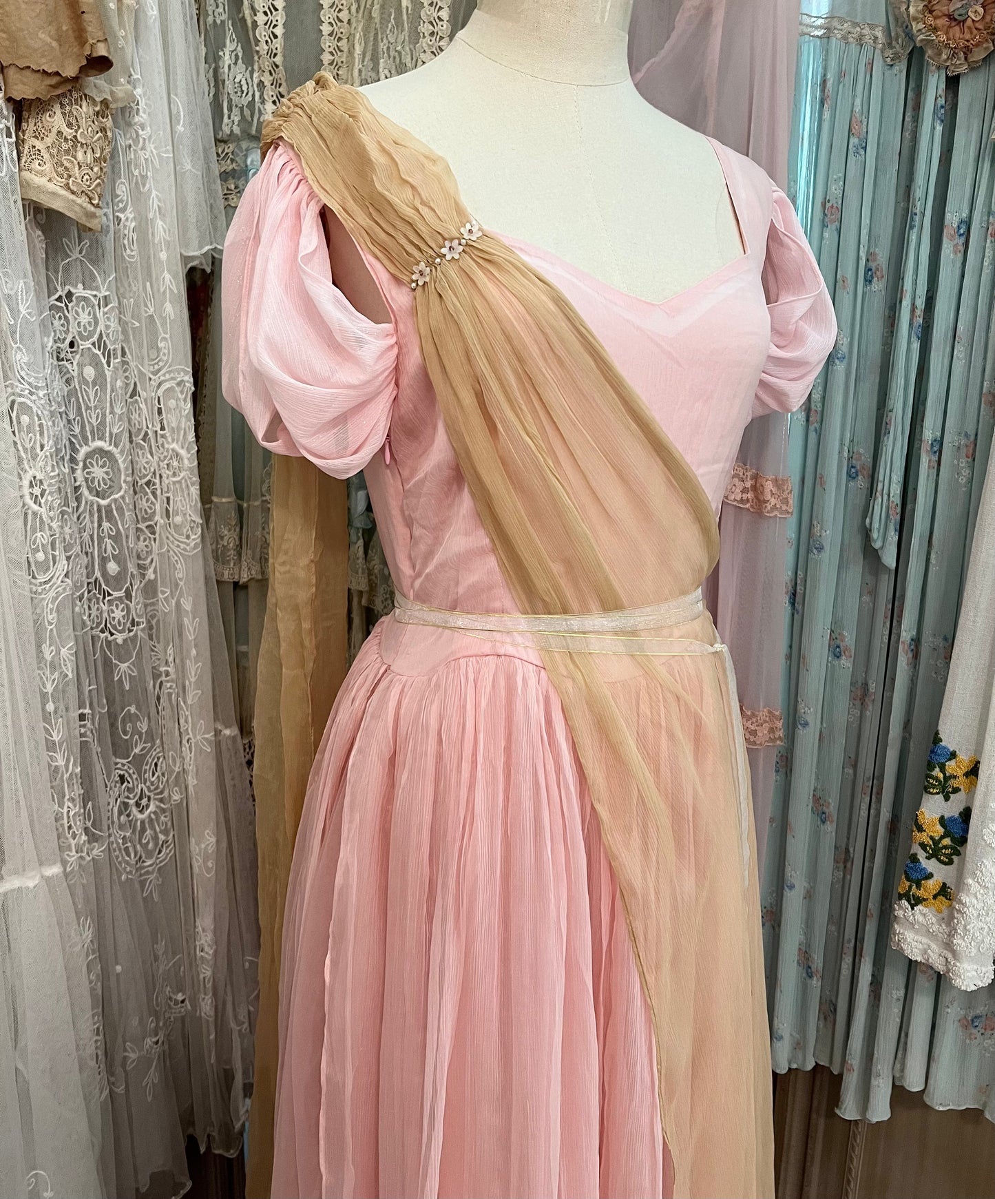 Lailah dress