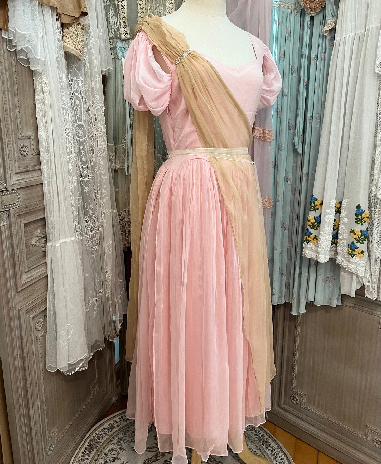 Lailah dress
