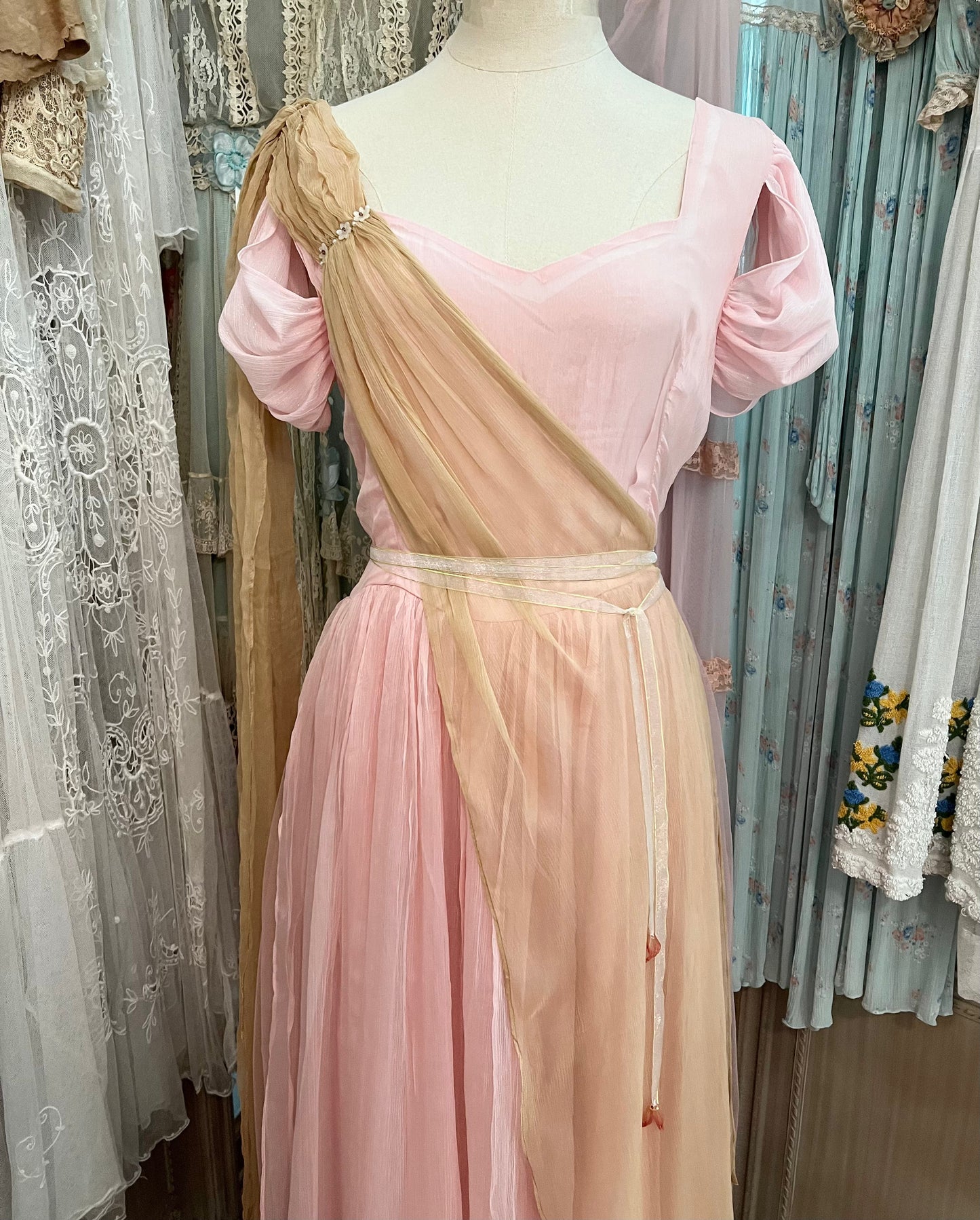 Lailah dress