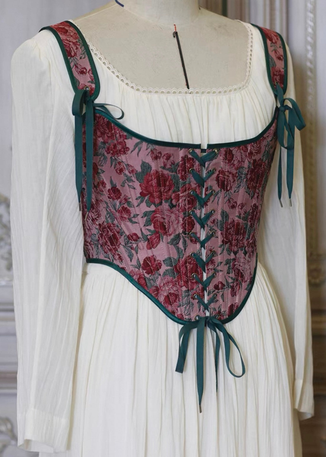 Potpourri corset