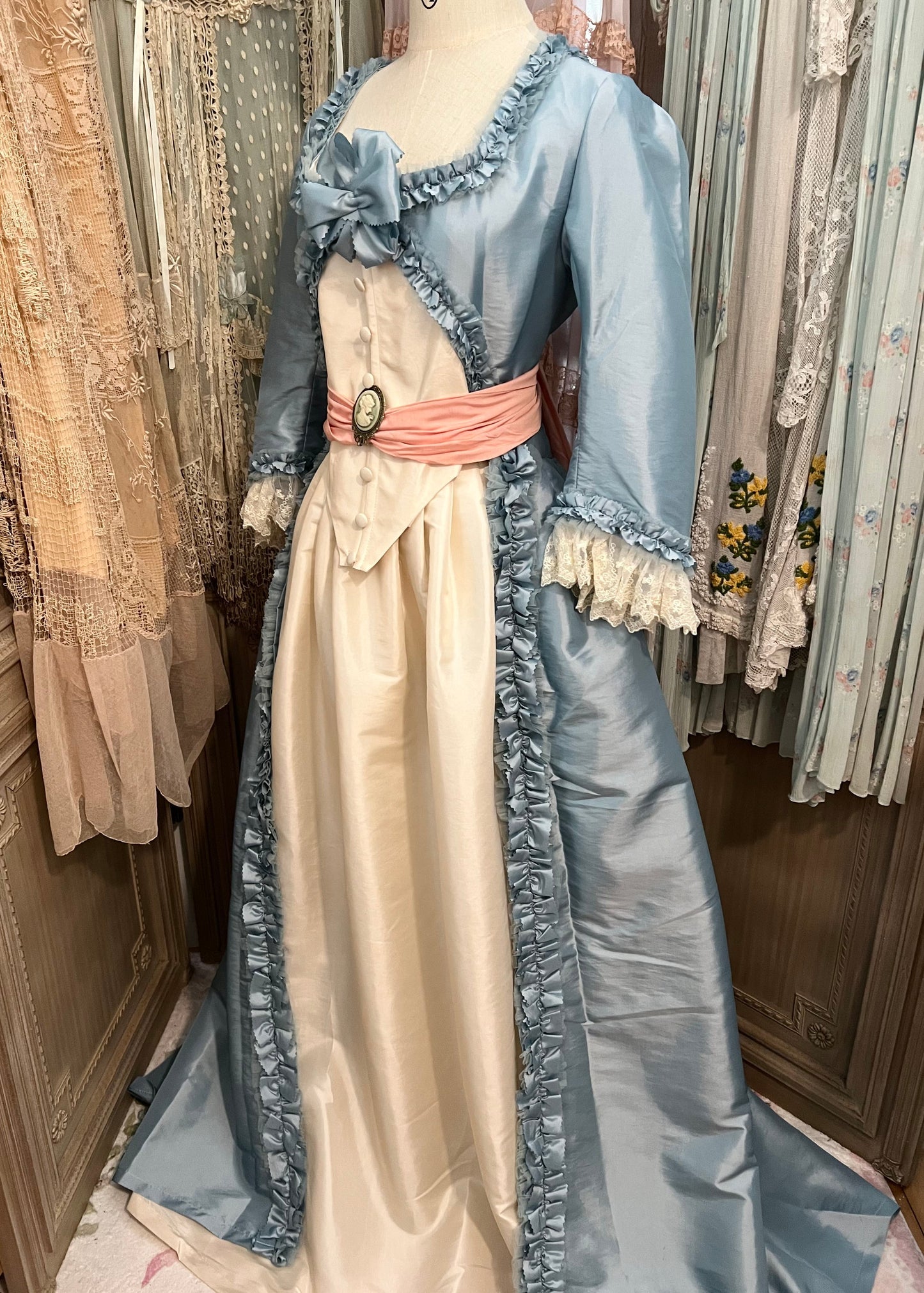 Caroline gown