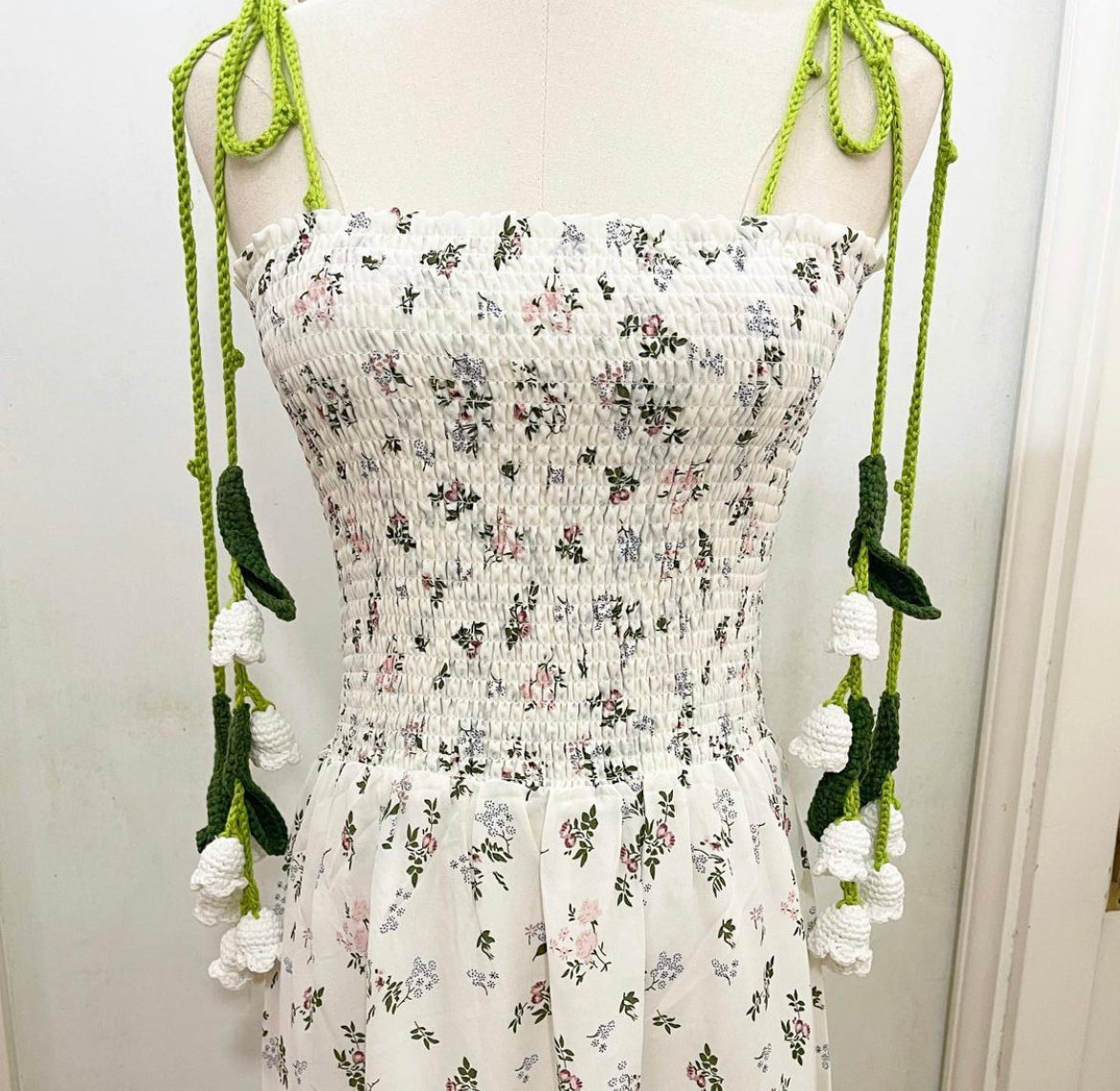 Muguet crochet dress