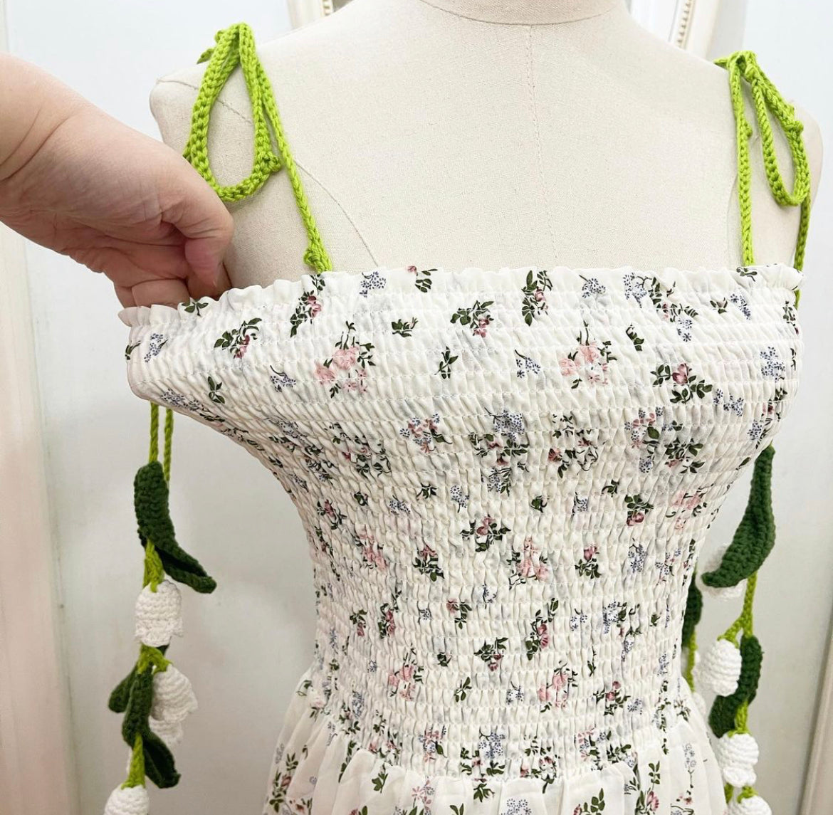 Muguet crochet dress
