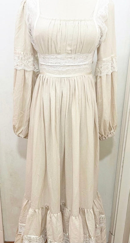 Elle full dress